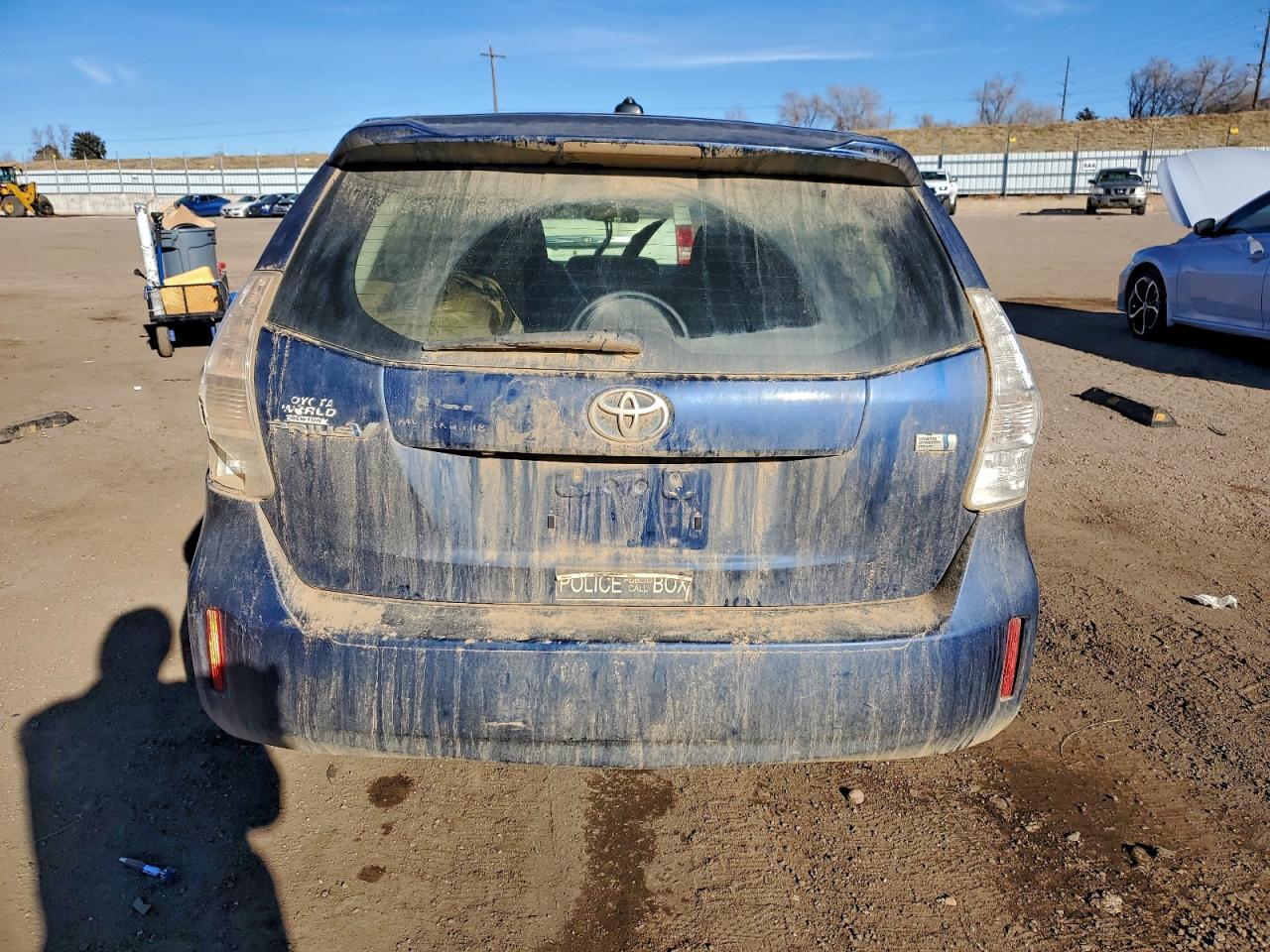 2013 Toyota Prius V - Image 6