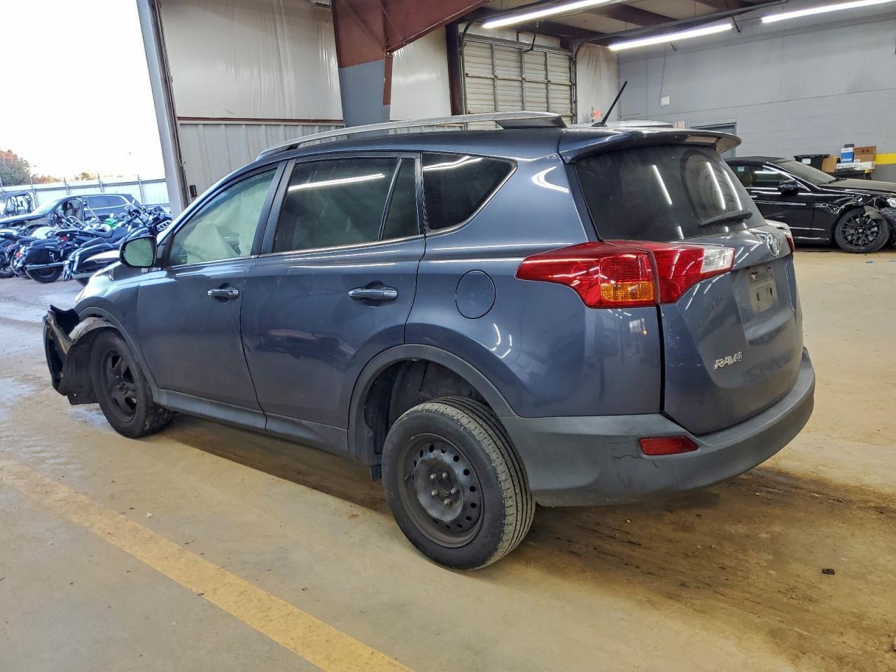 2013 Toyota Rav4 Le - Фото 2