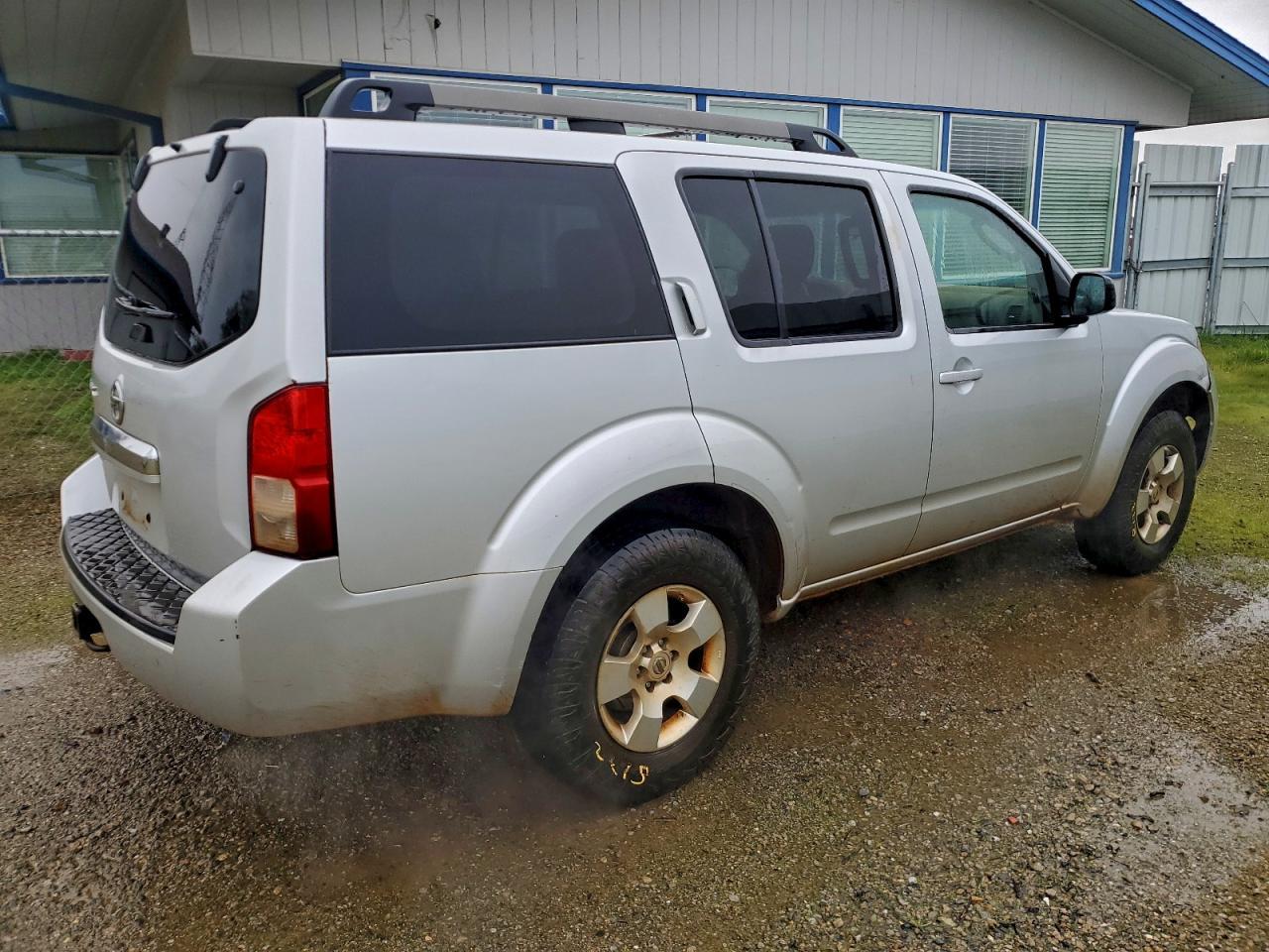 2012 Nissan Pathfinder S *** Repo *** - Image 3