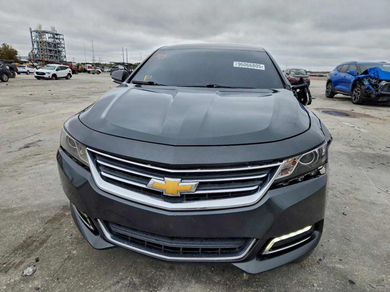 2019 Chevrolet Impala Lt - Image 5