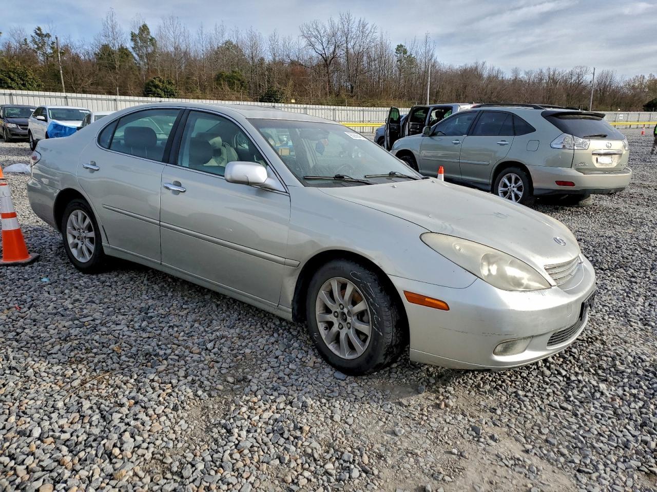 2004 Lexus Es 330 - Image 4