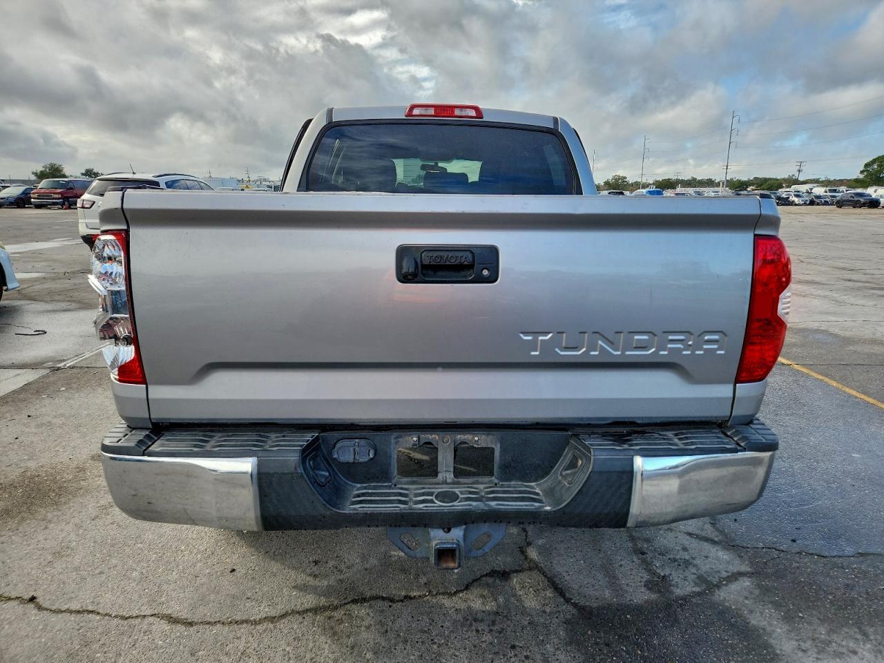 2015 Toyota Tundra Crewmax Sr5 - Image 6