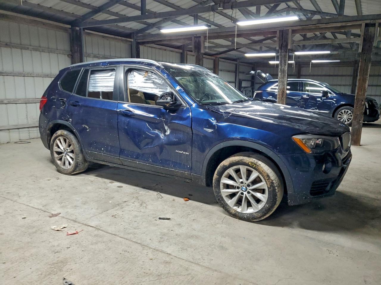 2015 BMW X3 xDrive28I - Фото 4