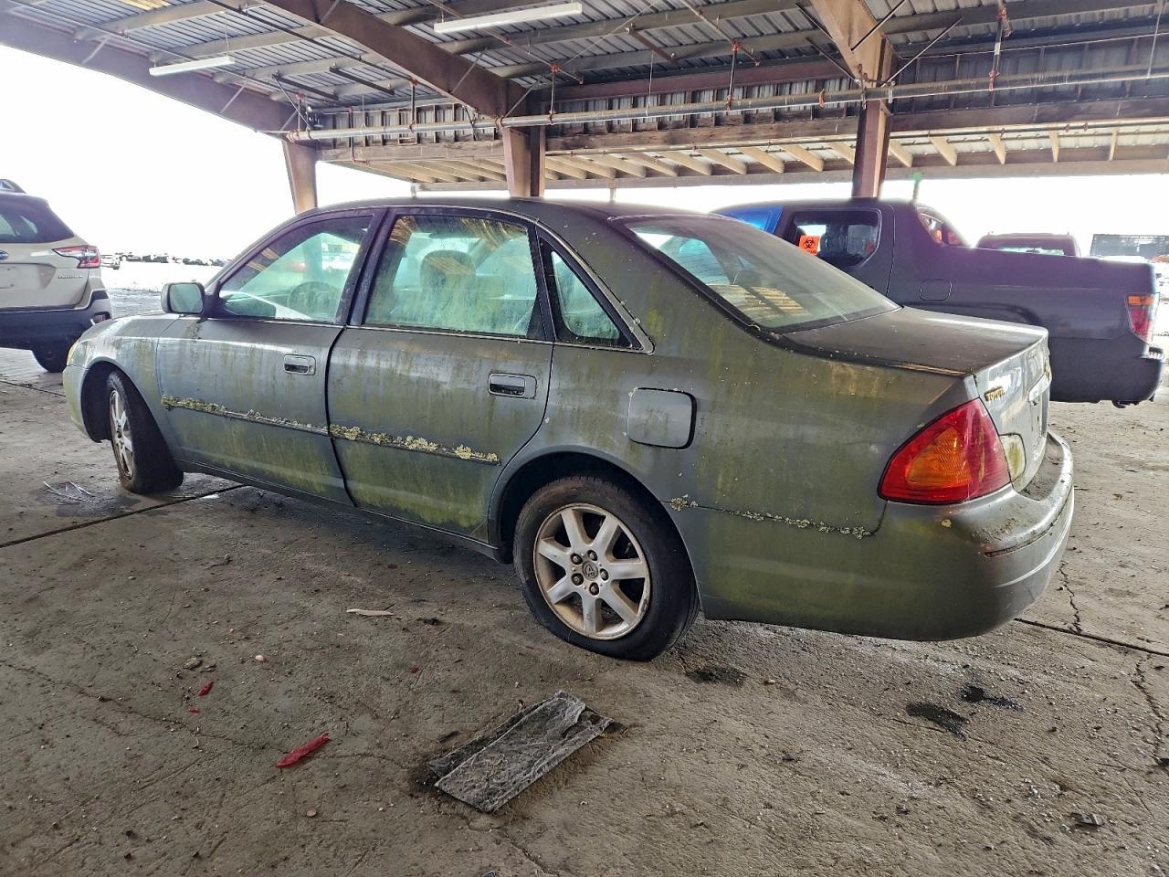 2001 Toyota Avalon - Фото 2