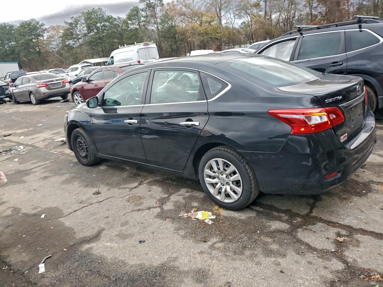 2018 Nissan Sentra S - Image 2