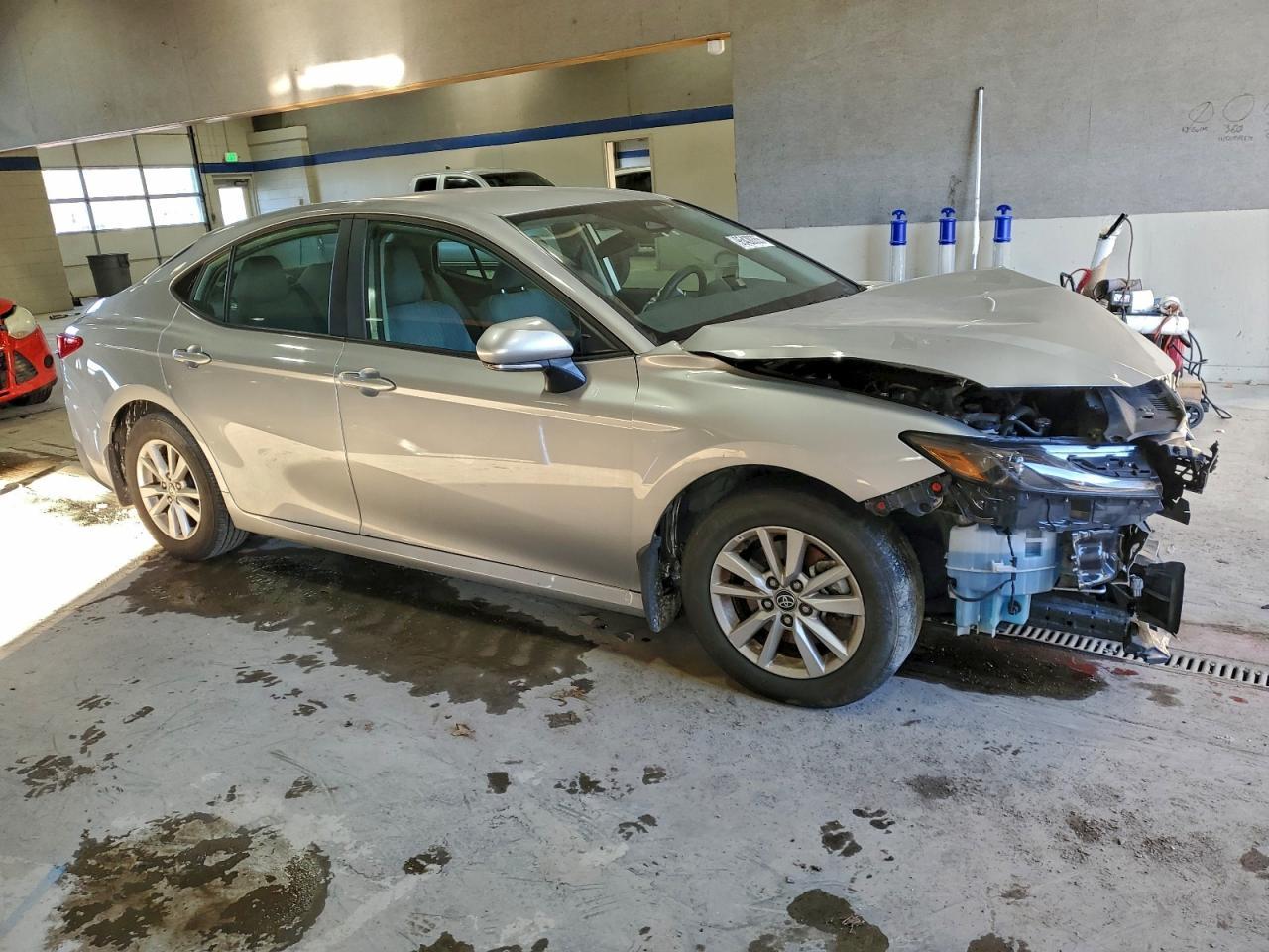 2025 Toyota Camry Xse - Image 4