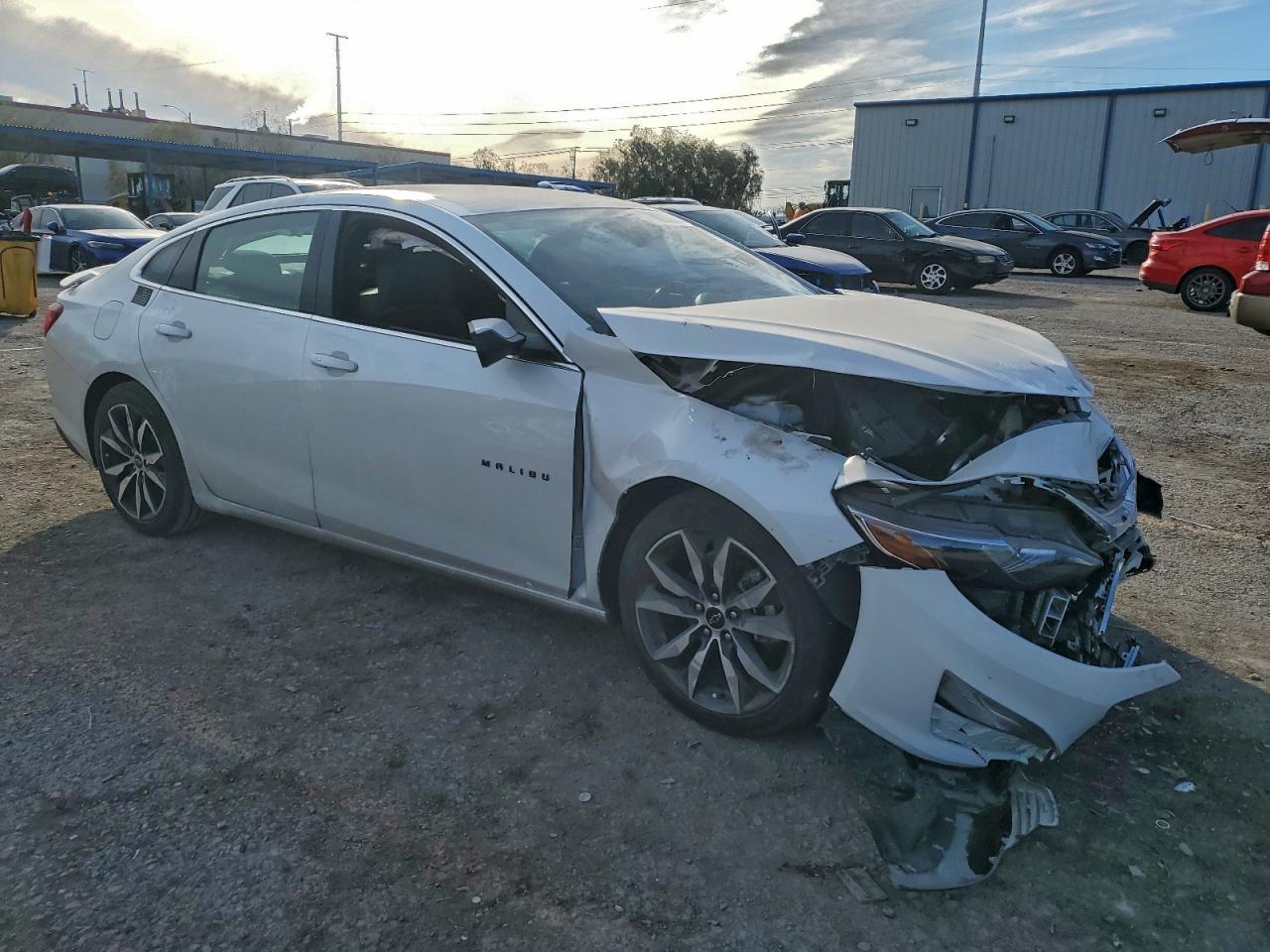 2023 Chevrolet Malibu Rs - Image 4