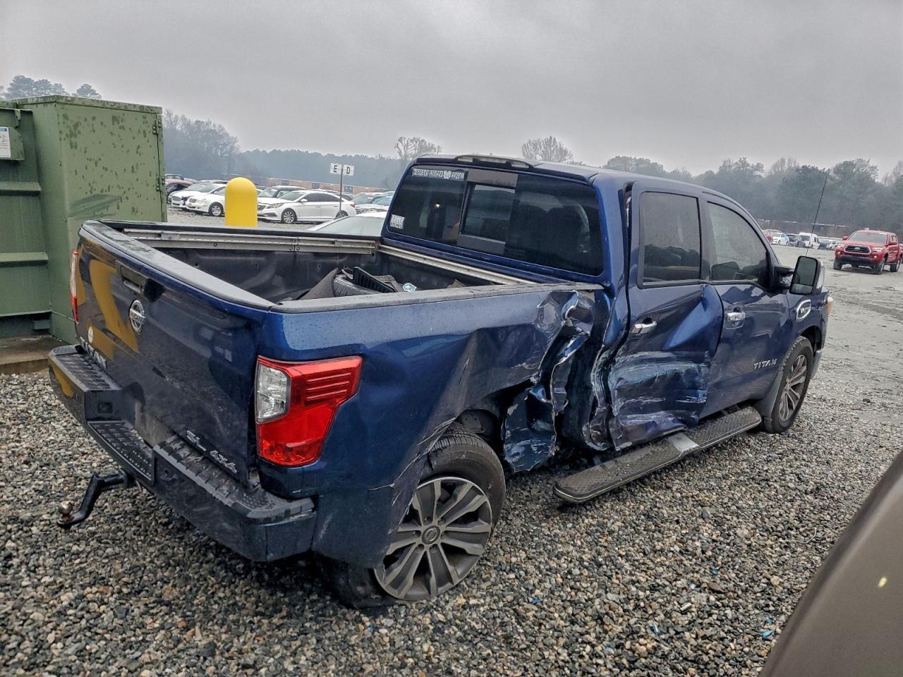 2017 Nissan Titan Sv - Фото 3