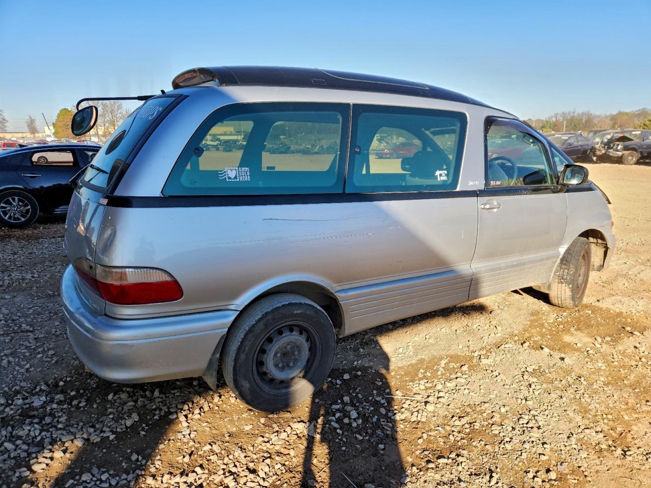 1998 Toyt Previa - Фото 3