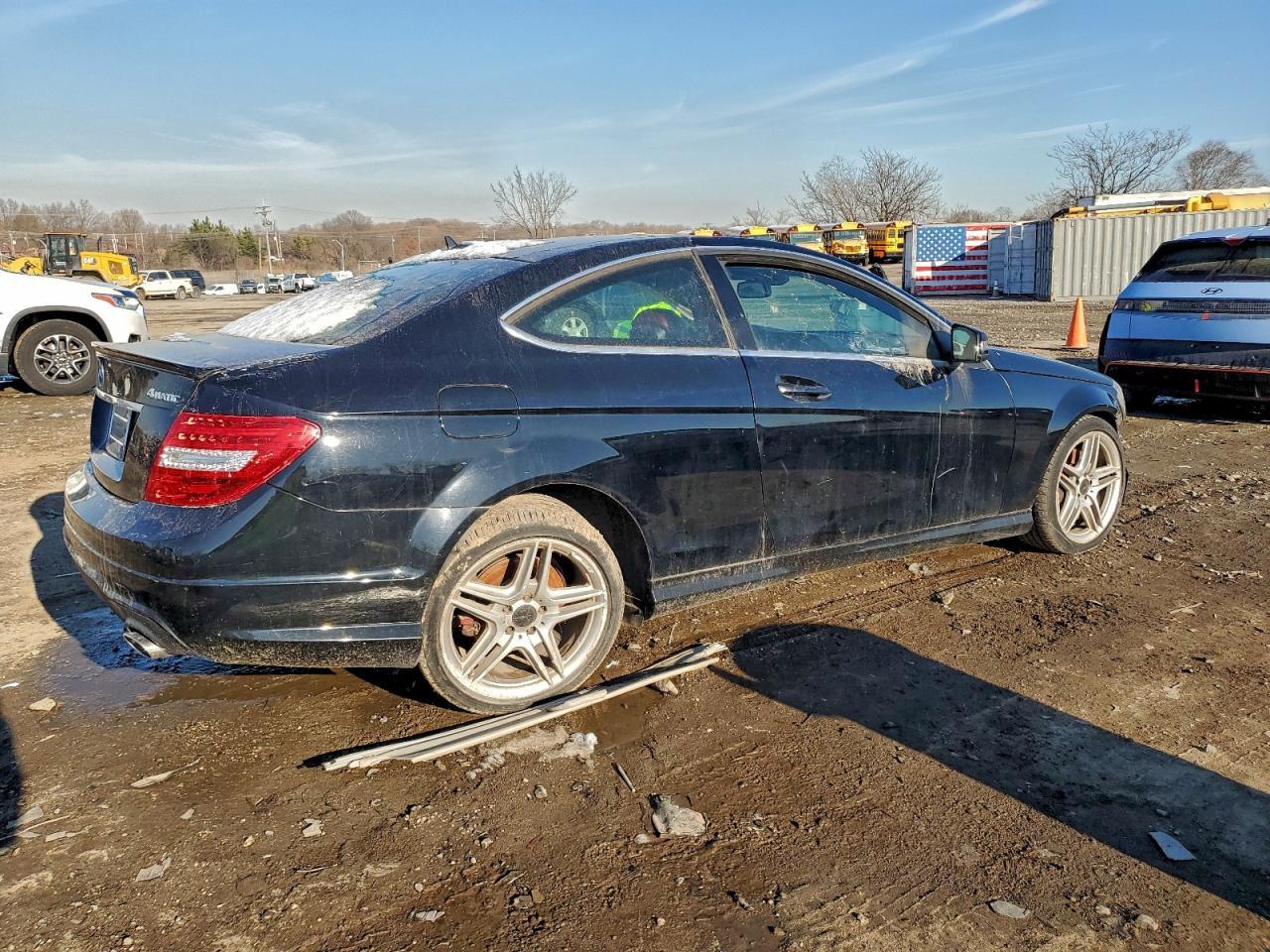2015 Mercedes-Benz C 350 4Matic - Фото 3