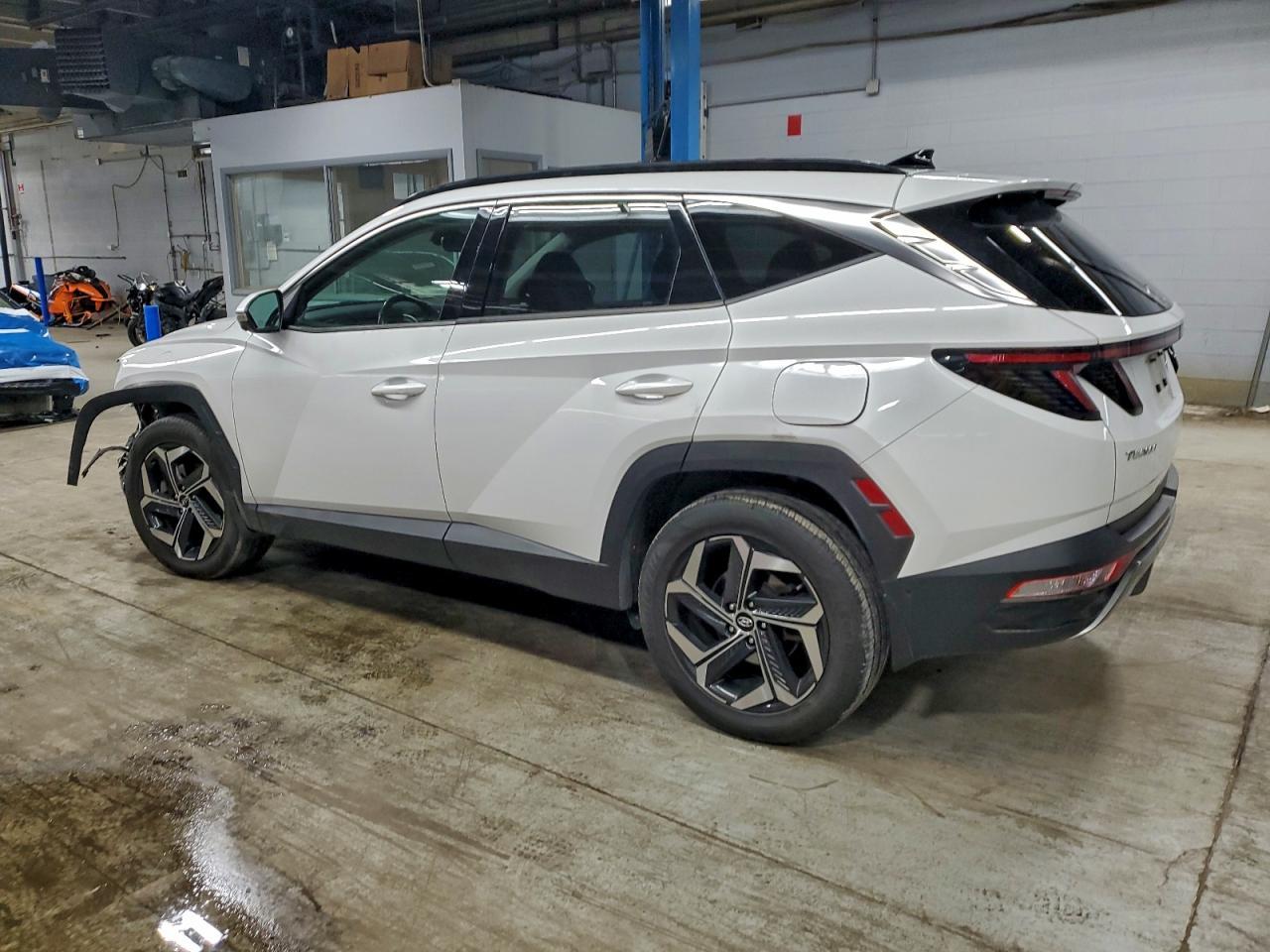 2022 Hyundai Tucson Limited - Image 2