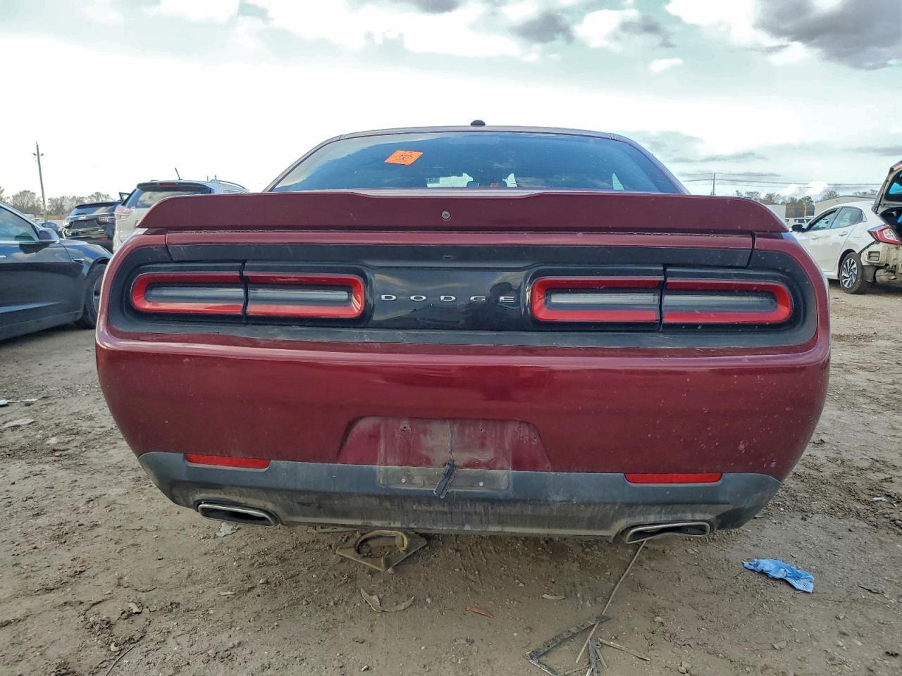 2021 Dodge Challenger Sxt - Image 6