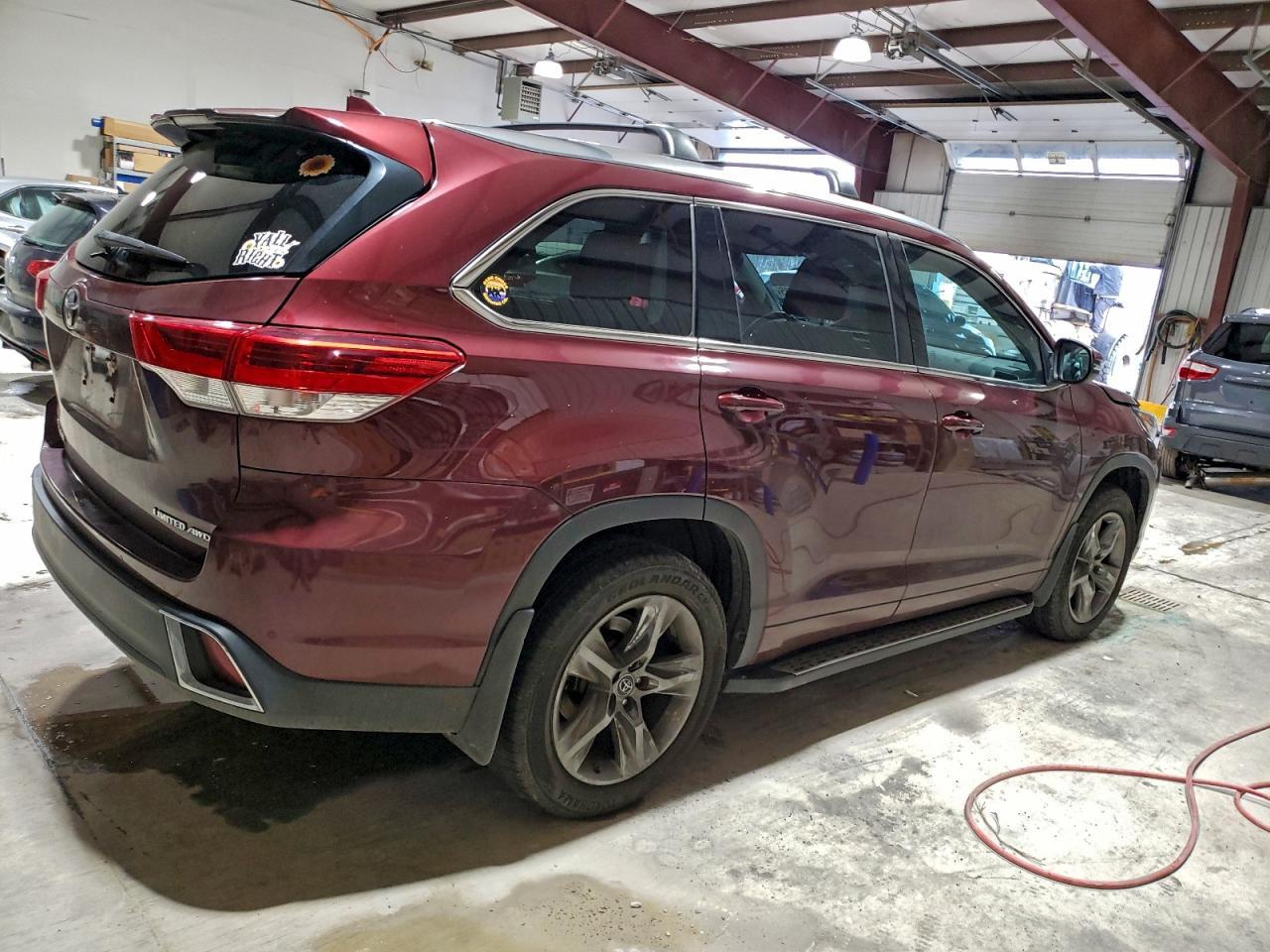 2018 Toyota Highlander Limited - Фото 3