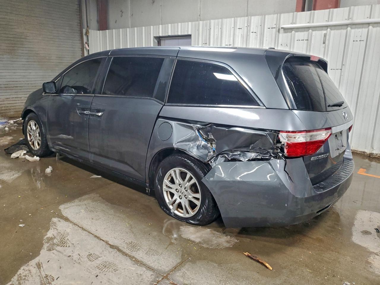 2013 Honda Odyssey Exl - Фото 2