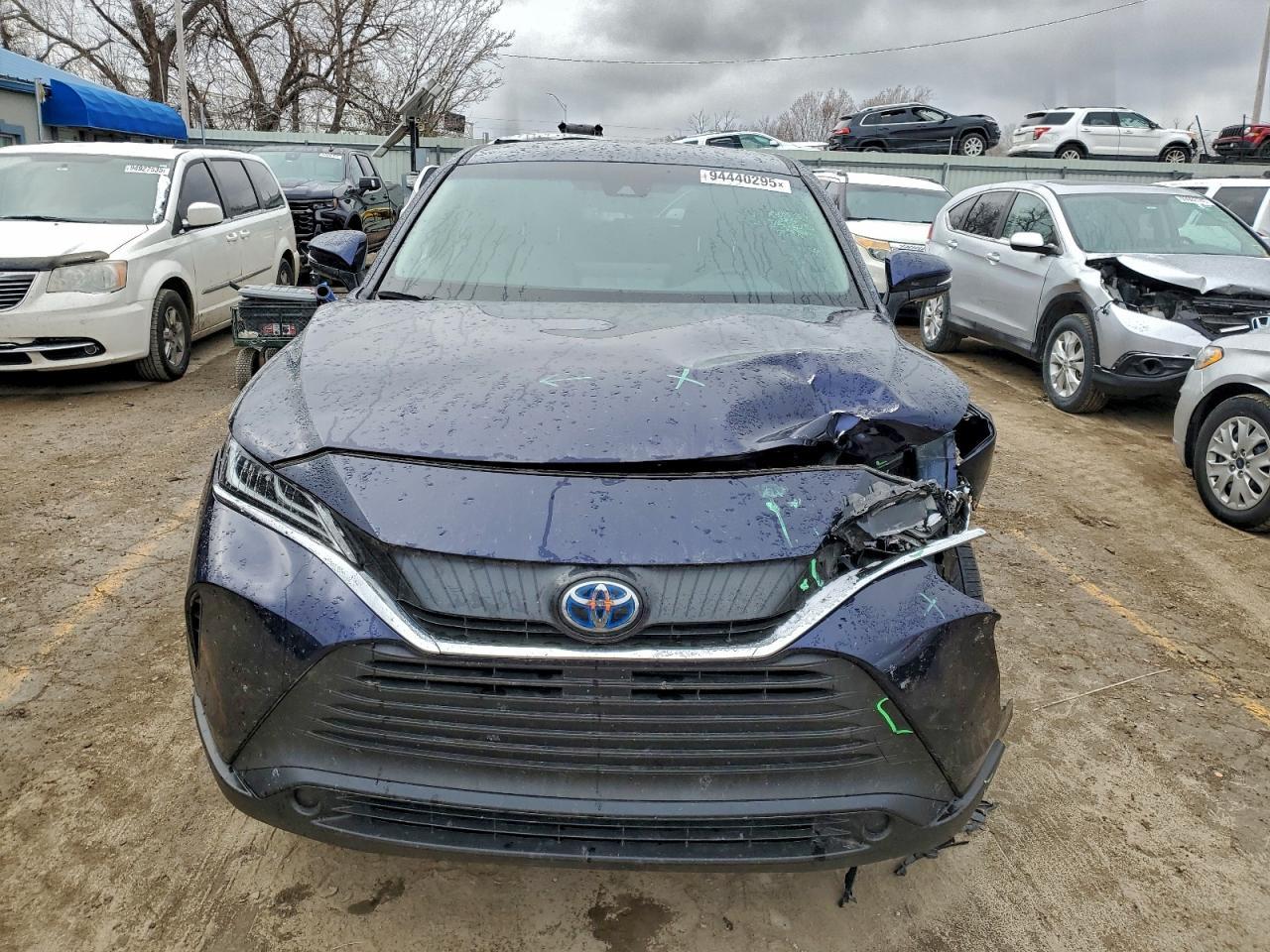 2023 Toyota Venza Le - Фото 5