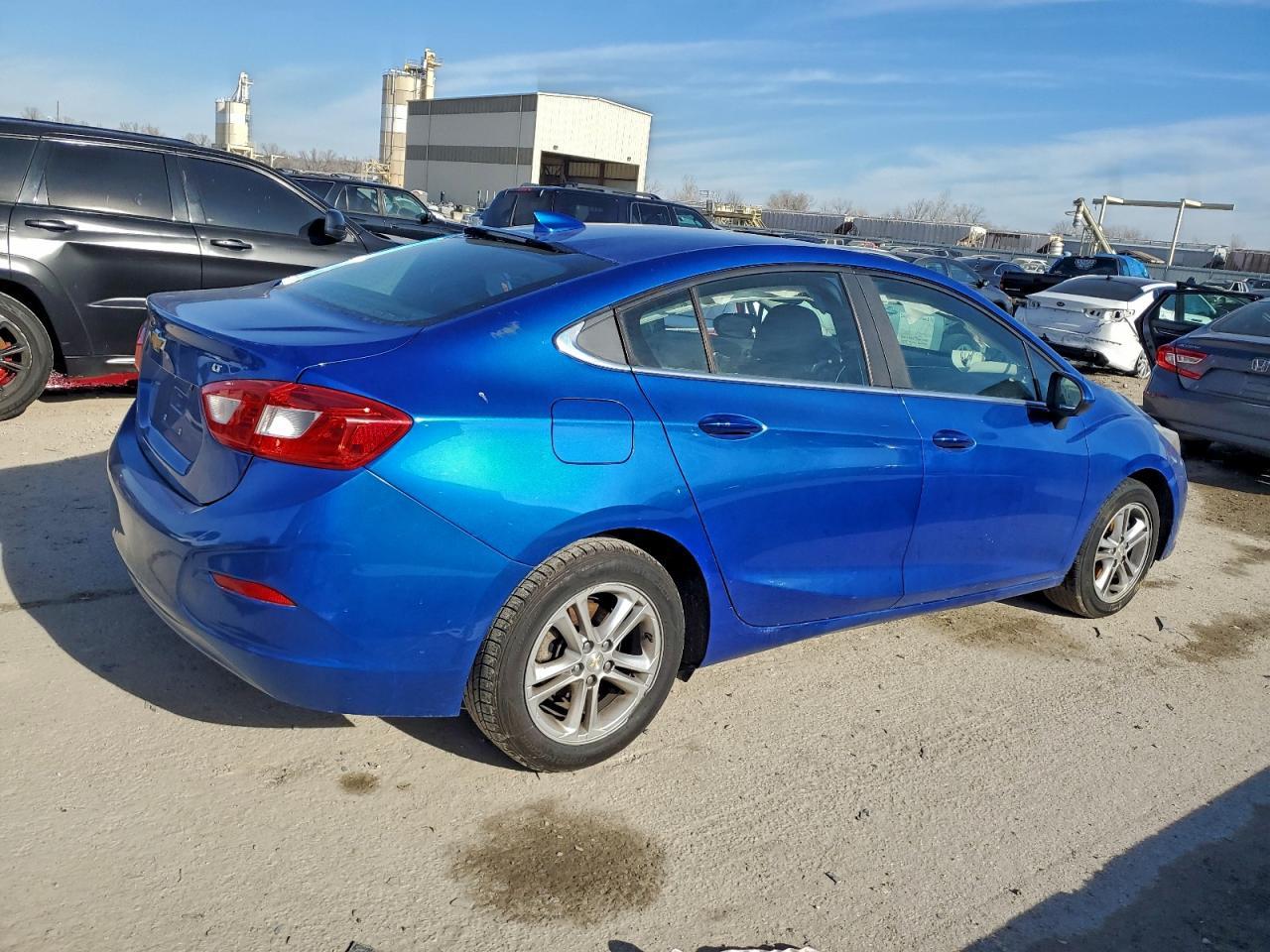 2016 Chevrolet Cruze Lt - Image 3