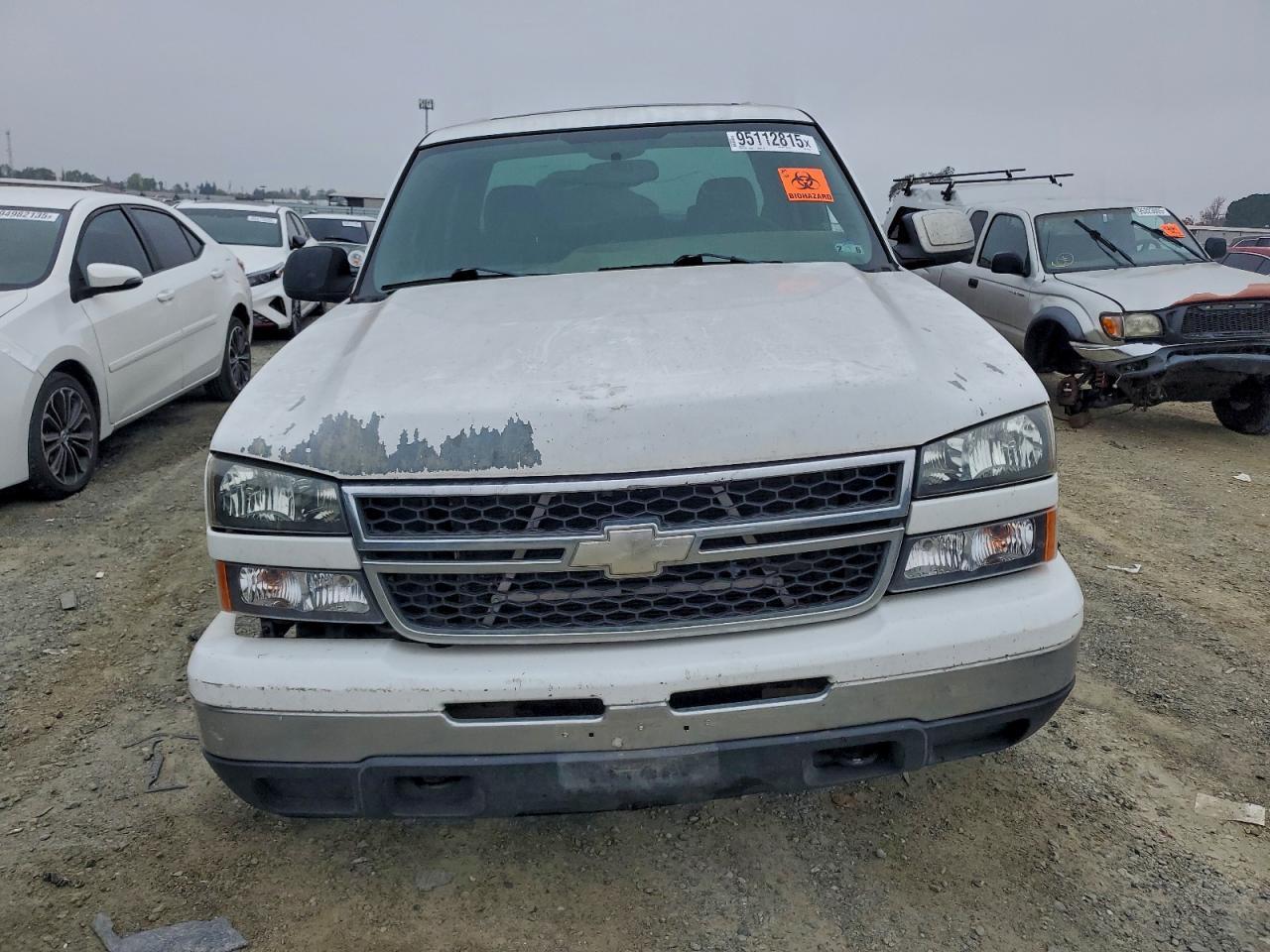 2006 Chevrolet Silverado C1500 - Image 5
