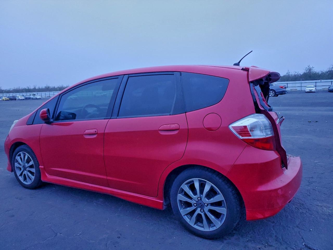 2013 Honda Fit Sport - Фото 2
