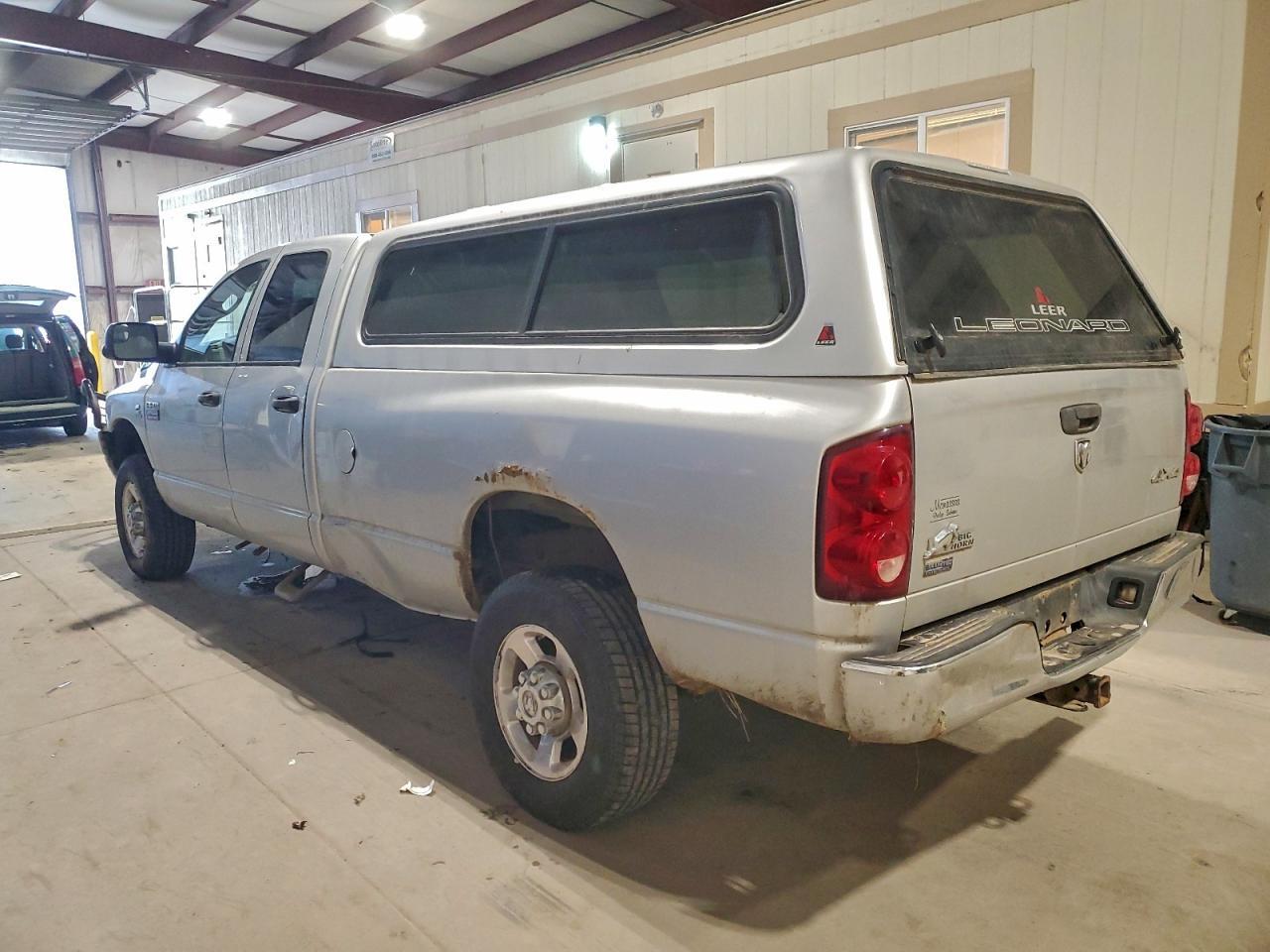2008 Dodge Ram 2500 St - Фото 2