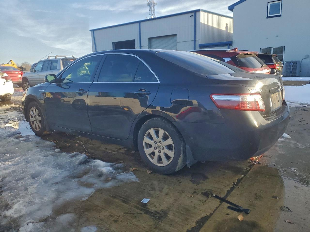 2009 Toyota Camry Hybrid - Image 2