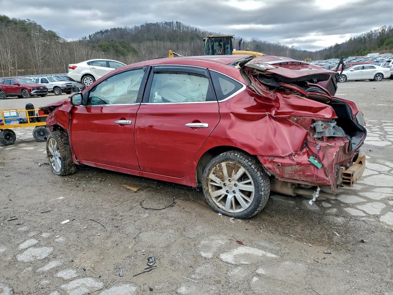 2014 Nissan Sentra S - Фото 2