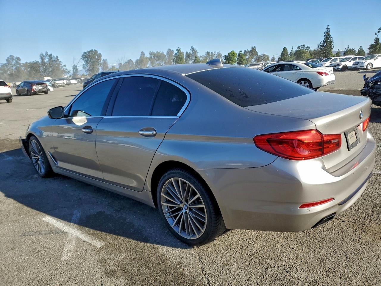 2018 BMW 540 I - Image 2