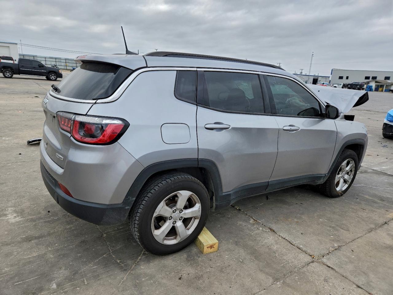 2018 Jeep Compass Latitude - Фото 3
