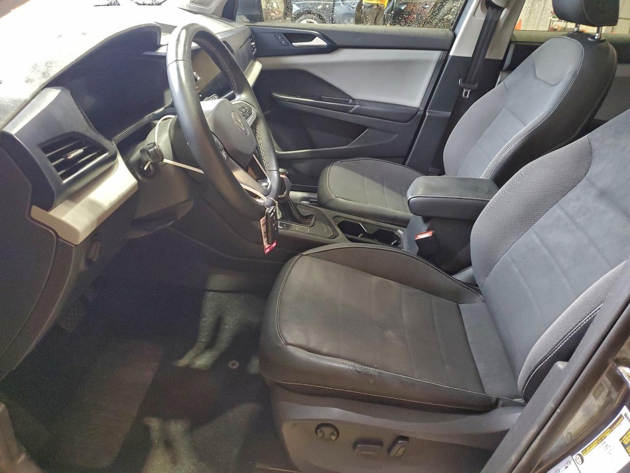 2022 Volkswagen Taos Se - Фото 7