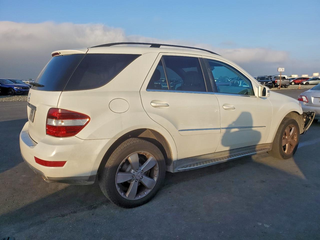 2011 Mercedes-Benz Ml 350 - Фото 3