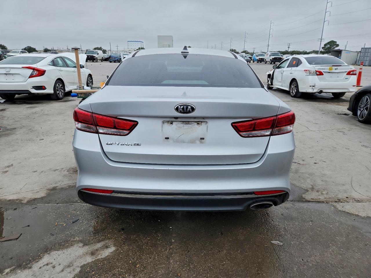 2017 Kia Optima Lx - Image 6