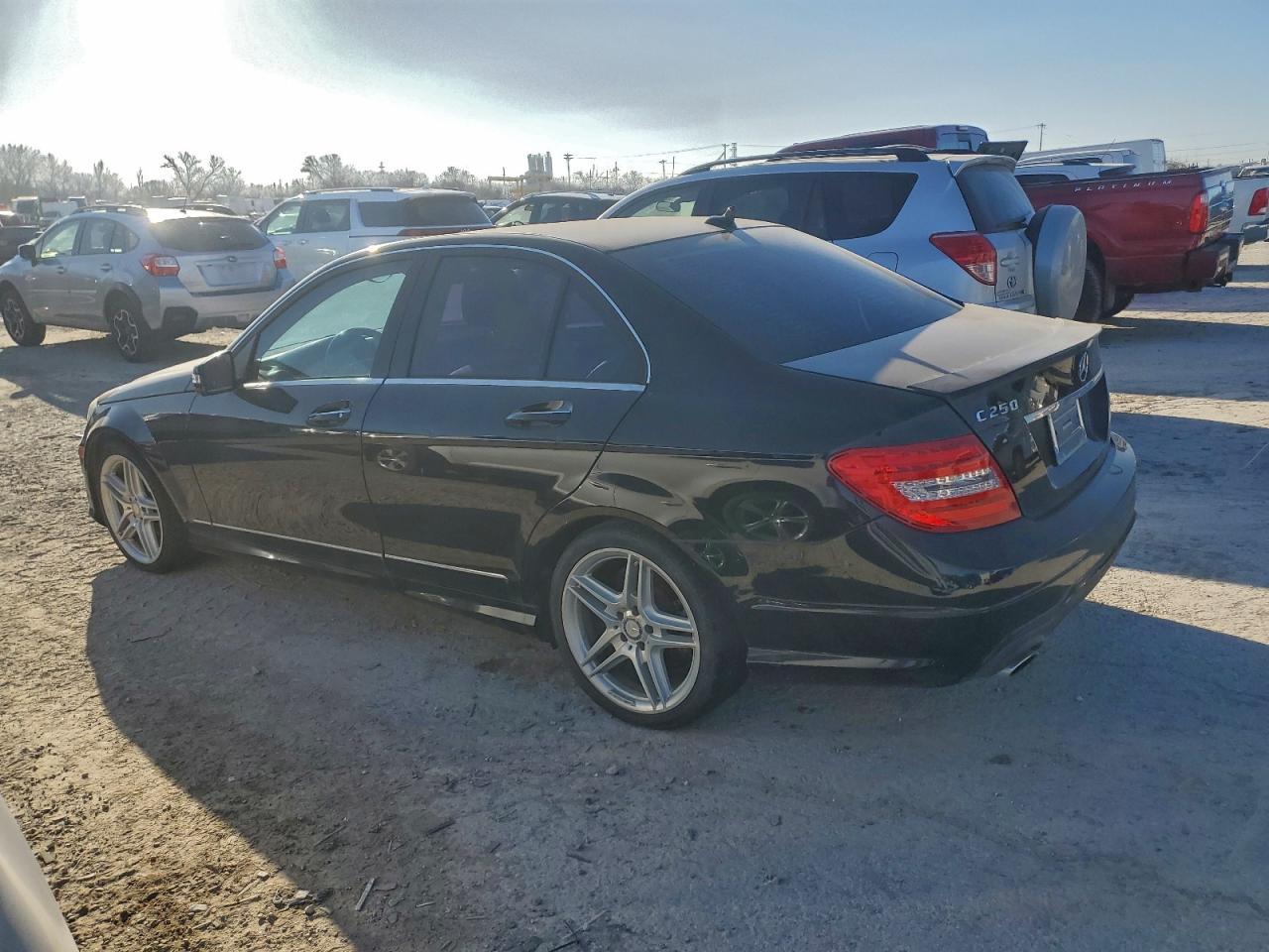 2014 Mercedes-Benz C Class - Фото 2