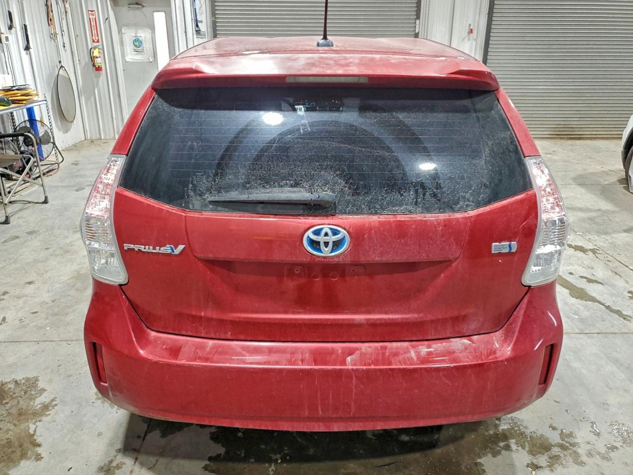 2013 Toyota Prius V - Image 6