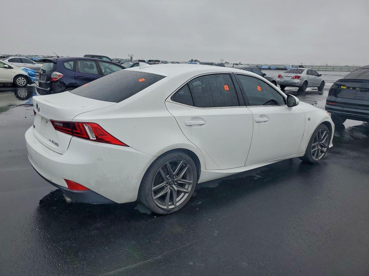 2015 Lexus Is 350 - Фото 3