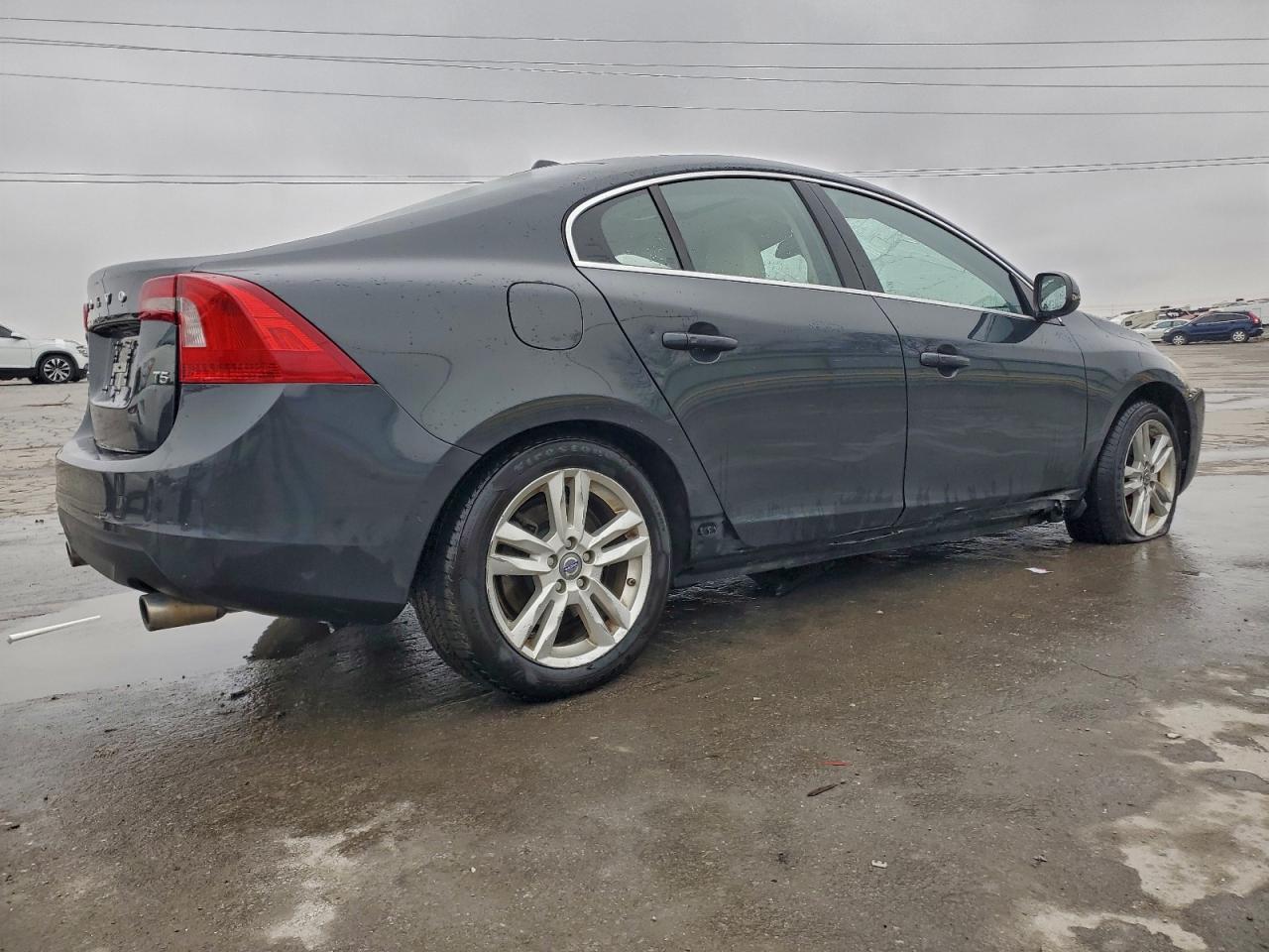 2013 Volvo S60 T5 - Фото 3