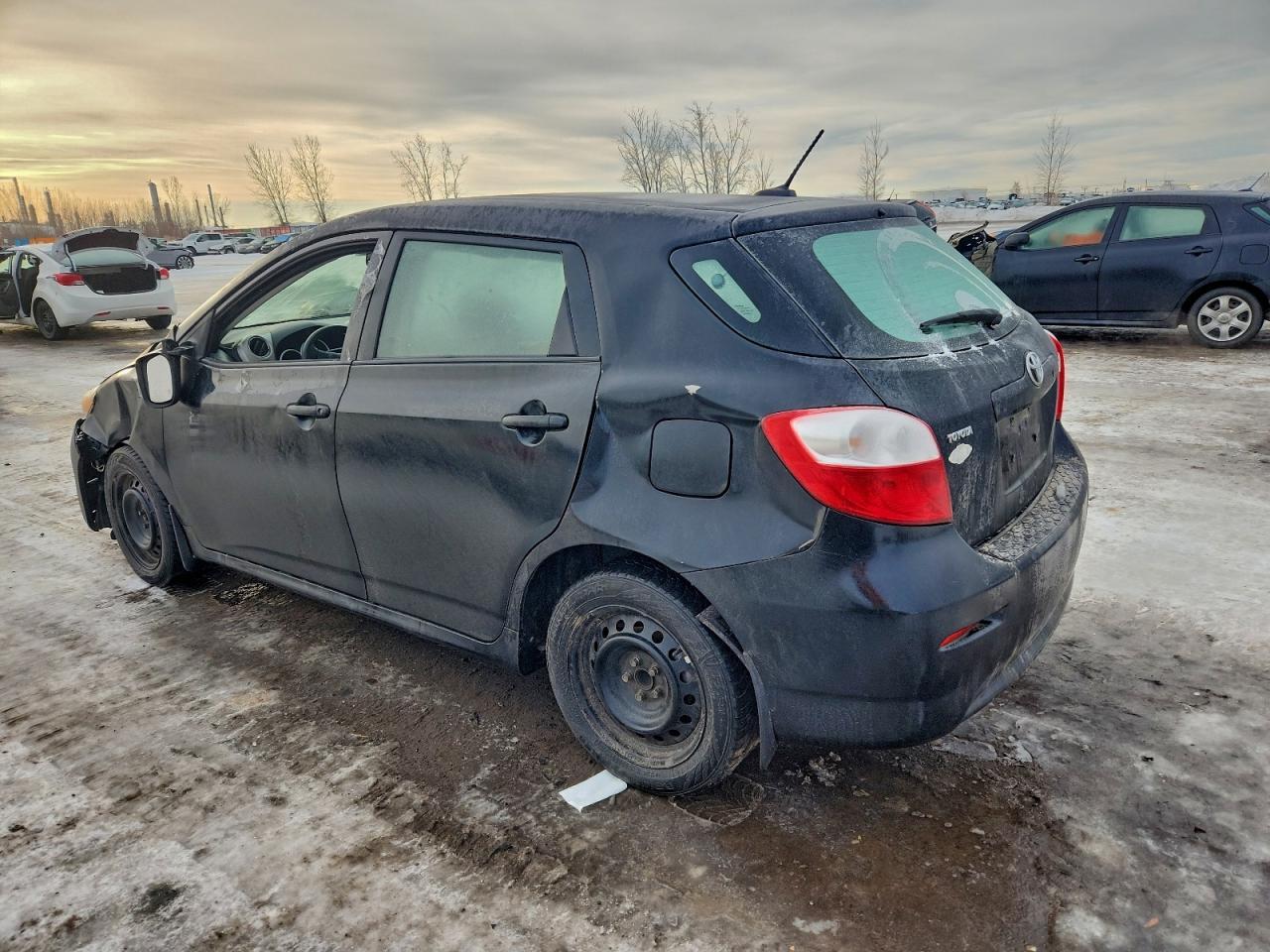 2010 Toyota Corolla Matrix - Image 2