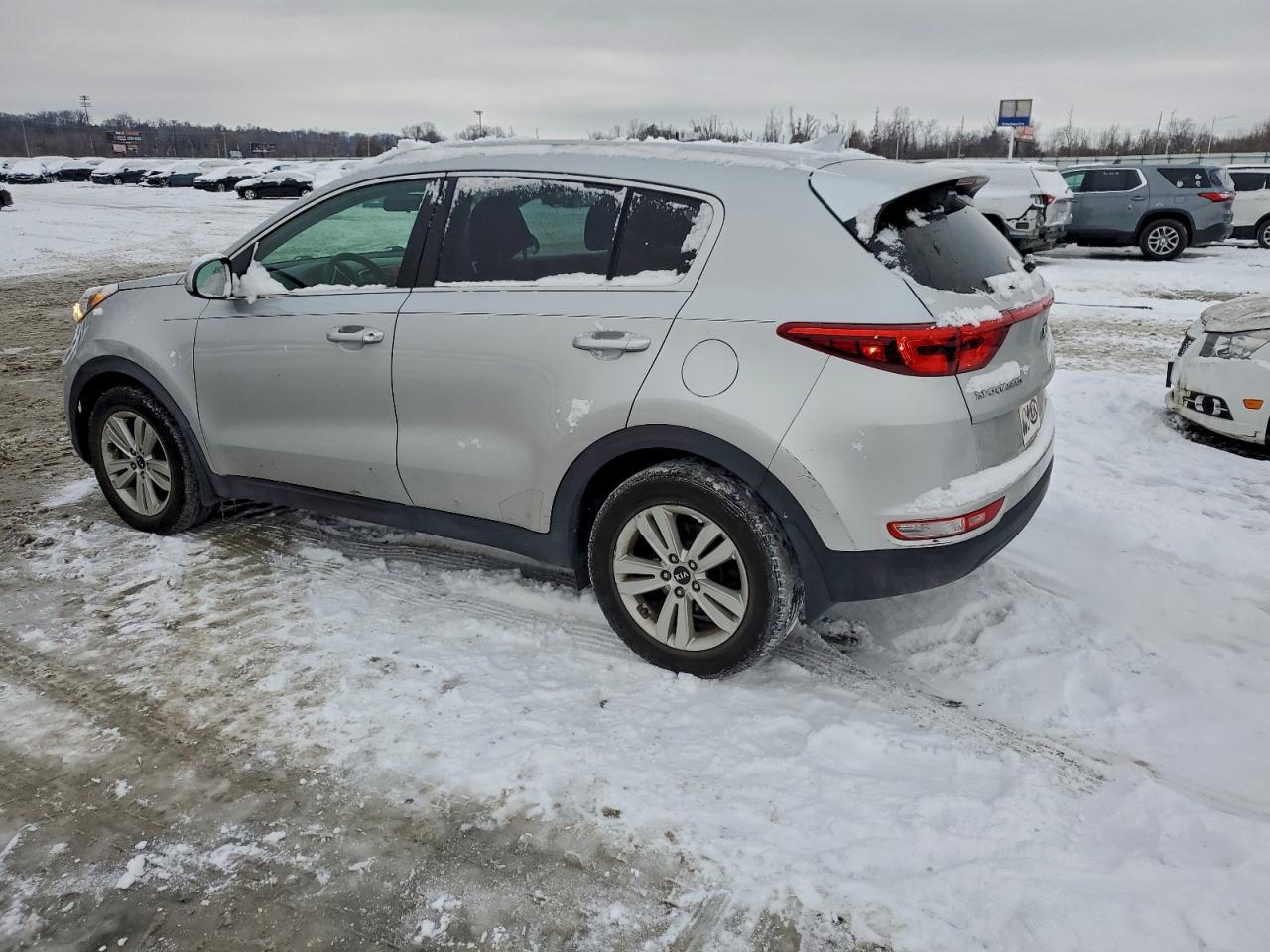 2017 Kia Sportage Lx - Image 2