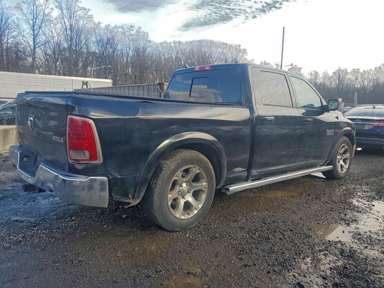 2014 Ram 1500 Laramie - Фото 3