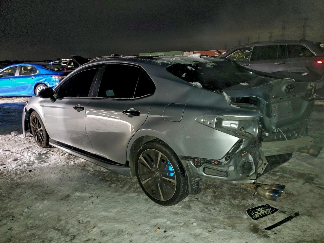 2019 Toyota Camry Xse - Фото 2
