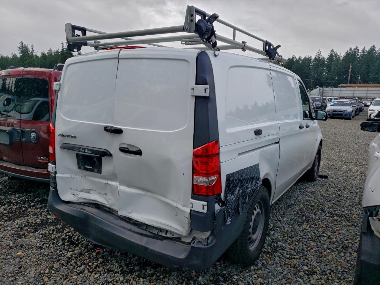 2022 Mercedes Benz Metris Delivery Van - Image 3