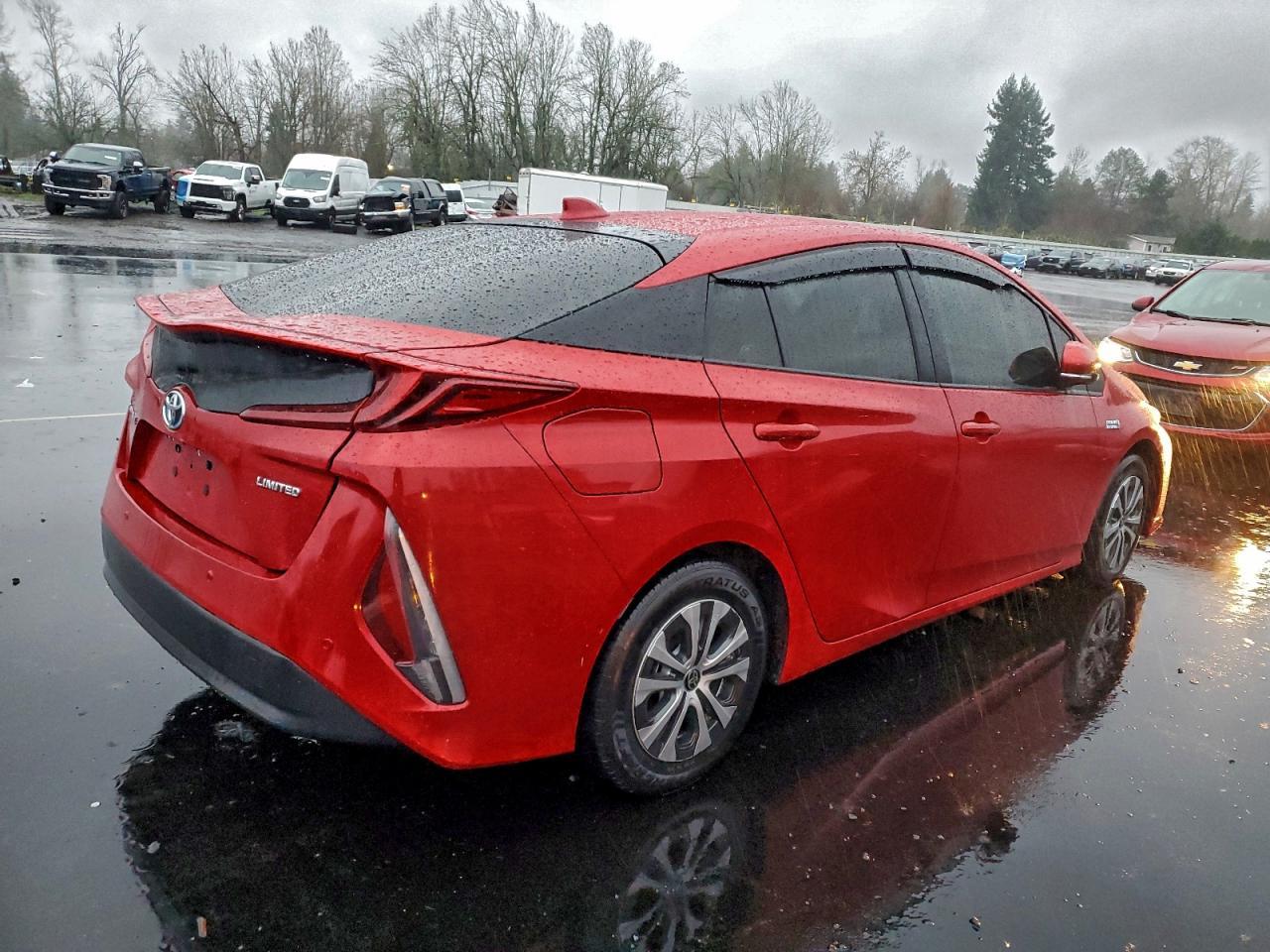 2021 Toyota Prius Prime Le - Фото 3
