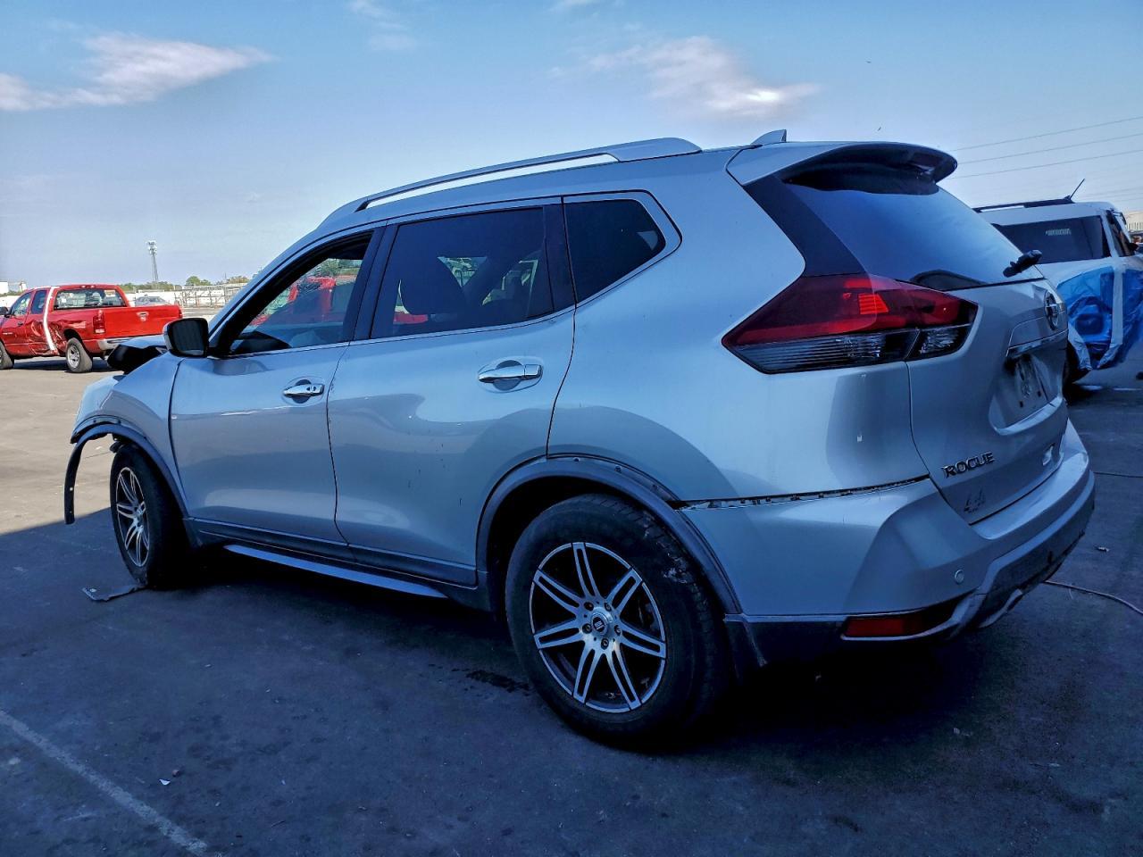 2019 Nissan Rogue S - Image 2