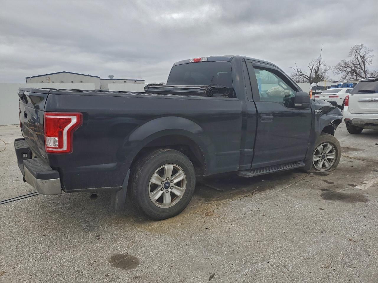 2016 Ford F150 - Image 3