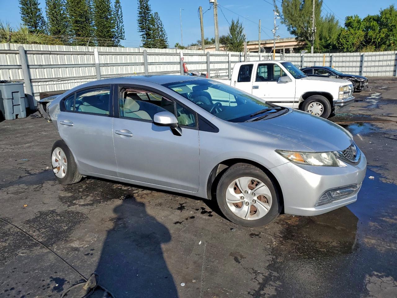 2013 Honda Civic Lx - Image 4