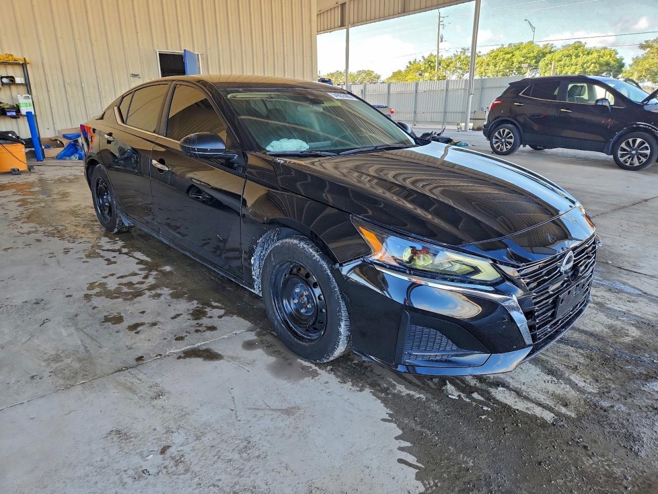 2024 Nissan Altima S - Фото 4