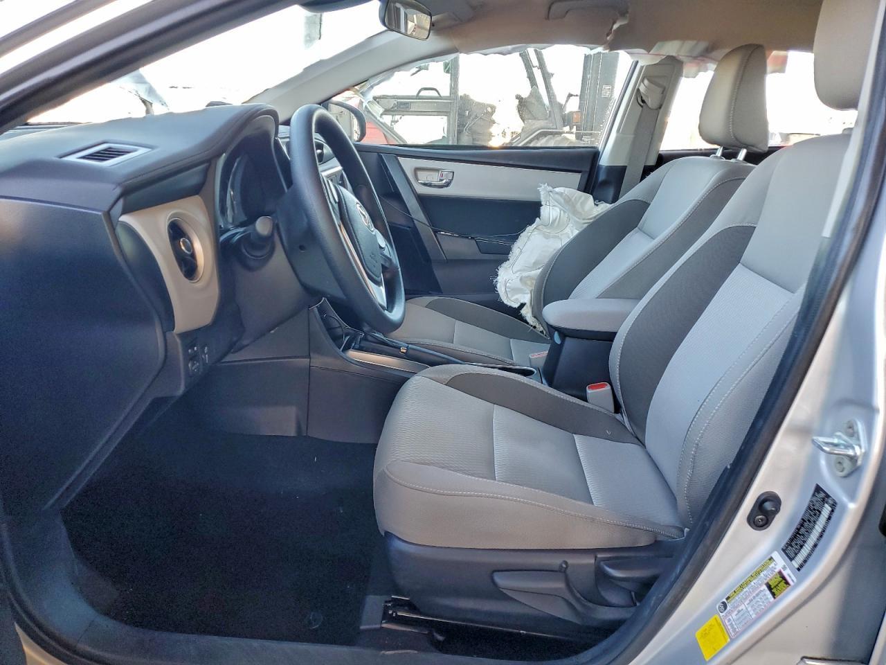 2017 Toyota Corolla L - Фото 7