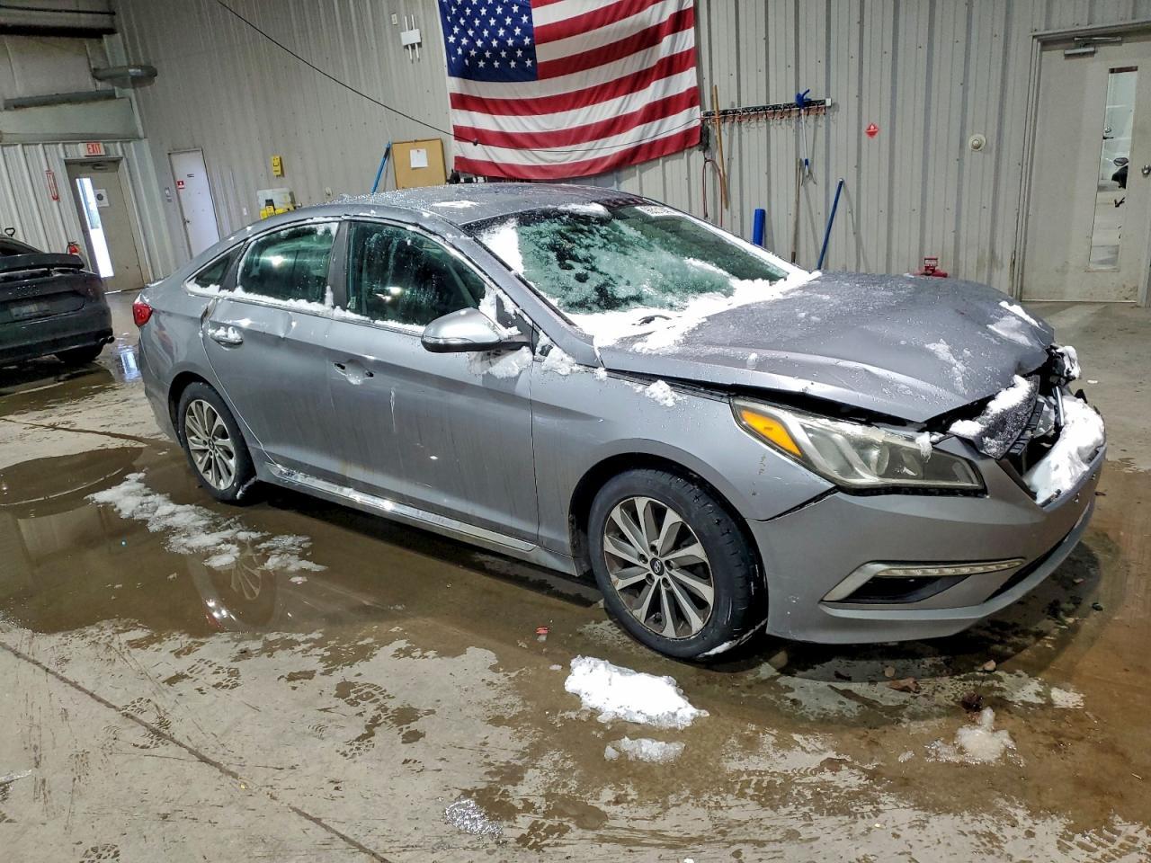 2016 Hyundai Sonata Sport - Image 4
