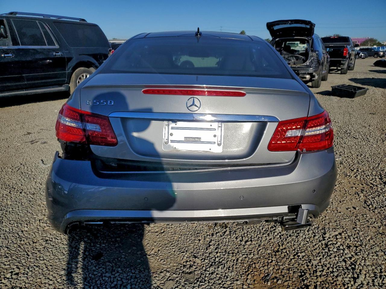 2012 Mercedes-Benz E 550 - Фото 6