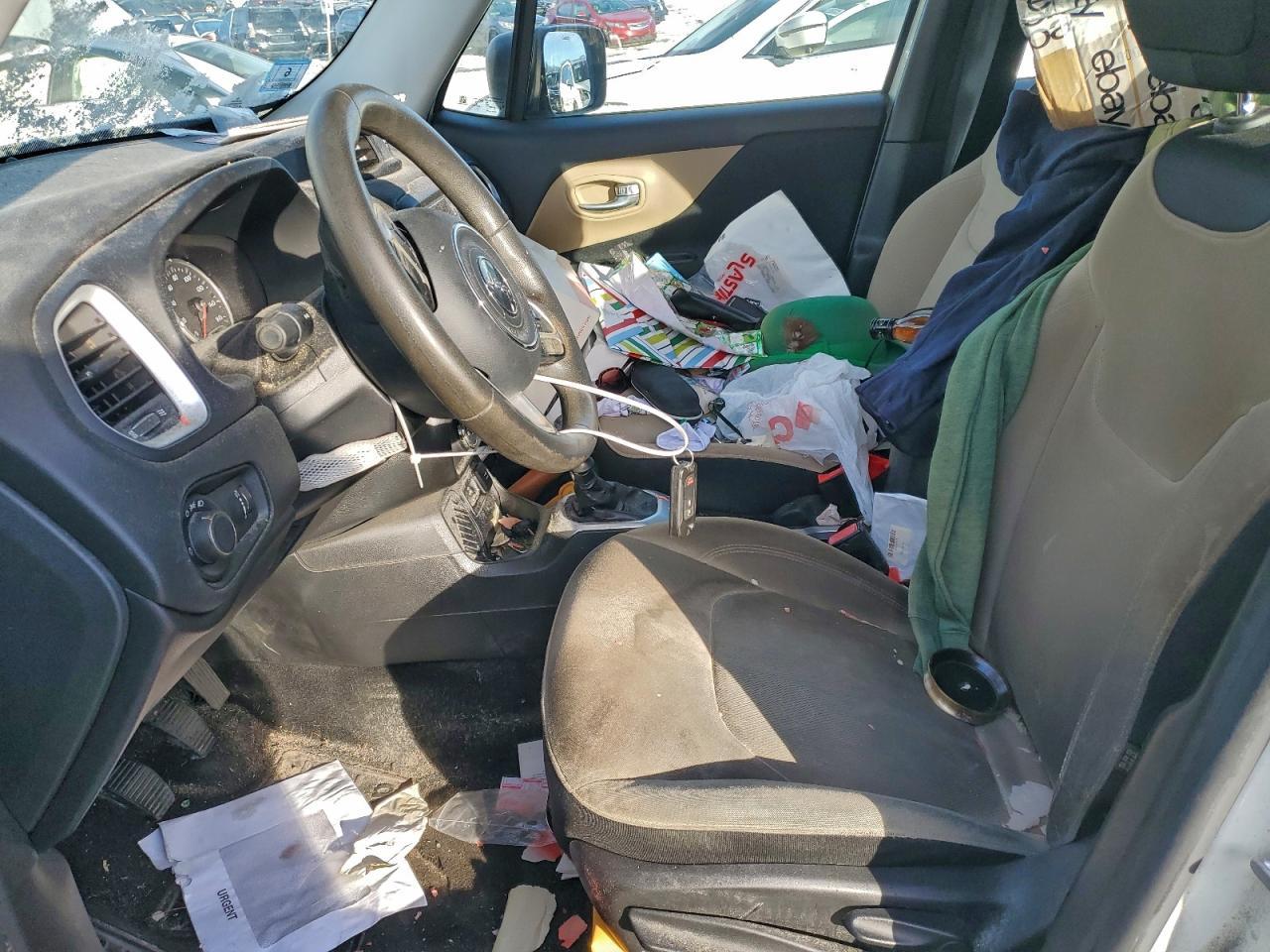 2015 Jeep Renegade Sport - Фото 7