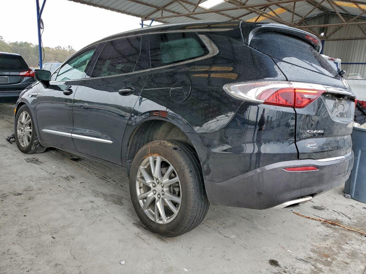 2022 Buick Enclave Premium - Фото 2