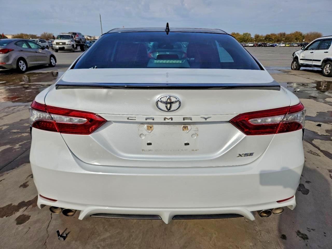 2019 Toyota Camry Xse - Image 6
